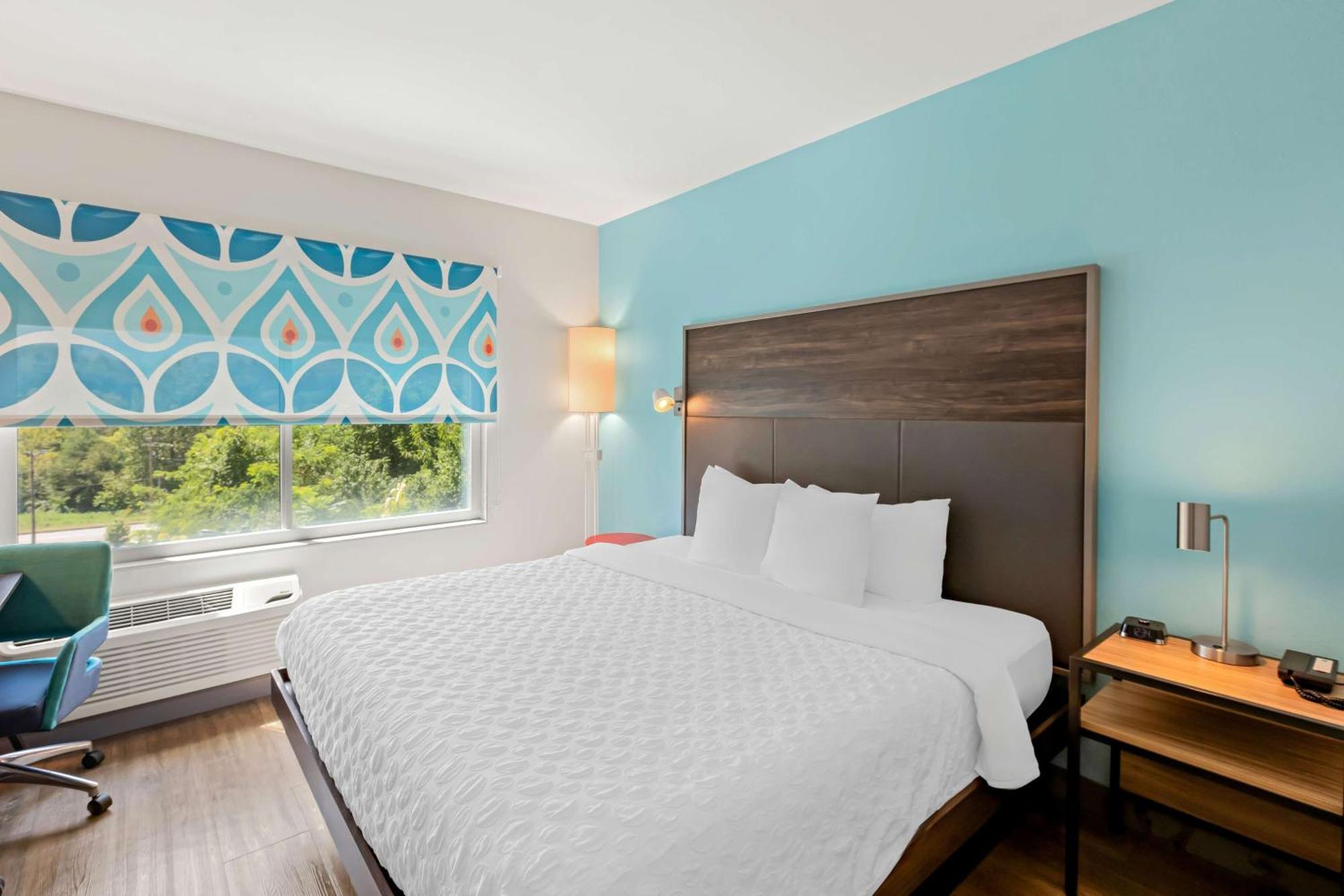 Tru By Hilton Asheville Blue Ridge Parkway Exterior photo