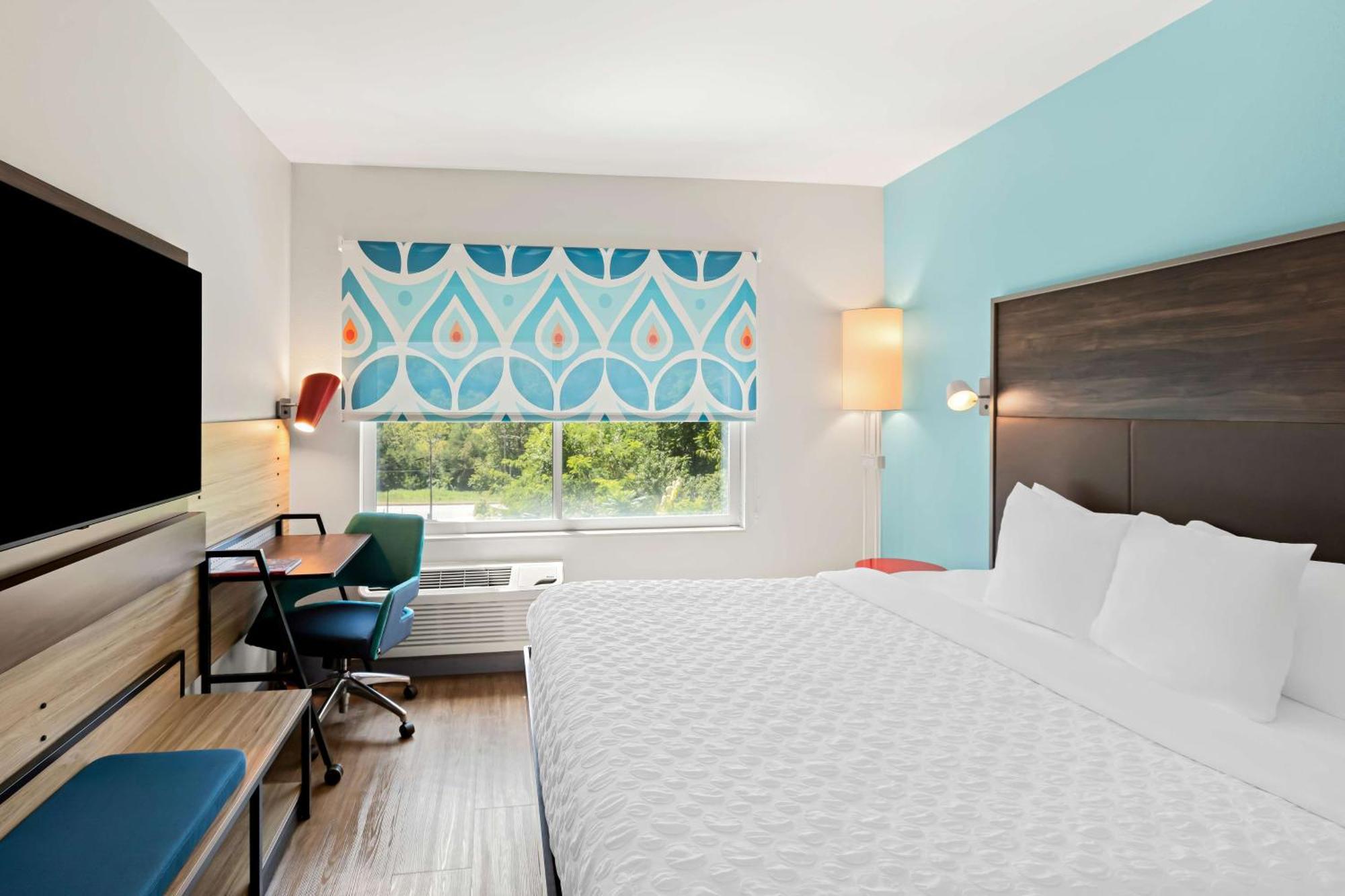 Tru By Hilton Asheville Blue Ridge Parkway Exterior photo